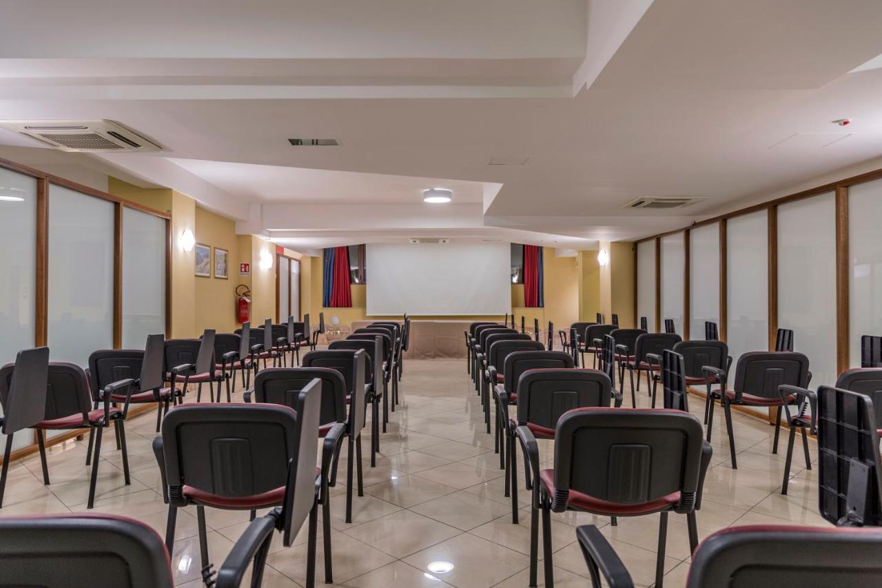 Hotel San Michele Милаццо Экстерьер фото