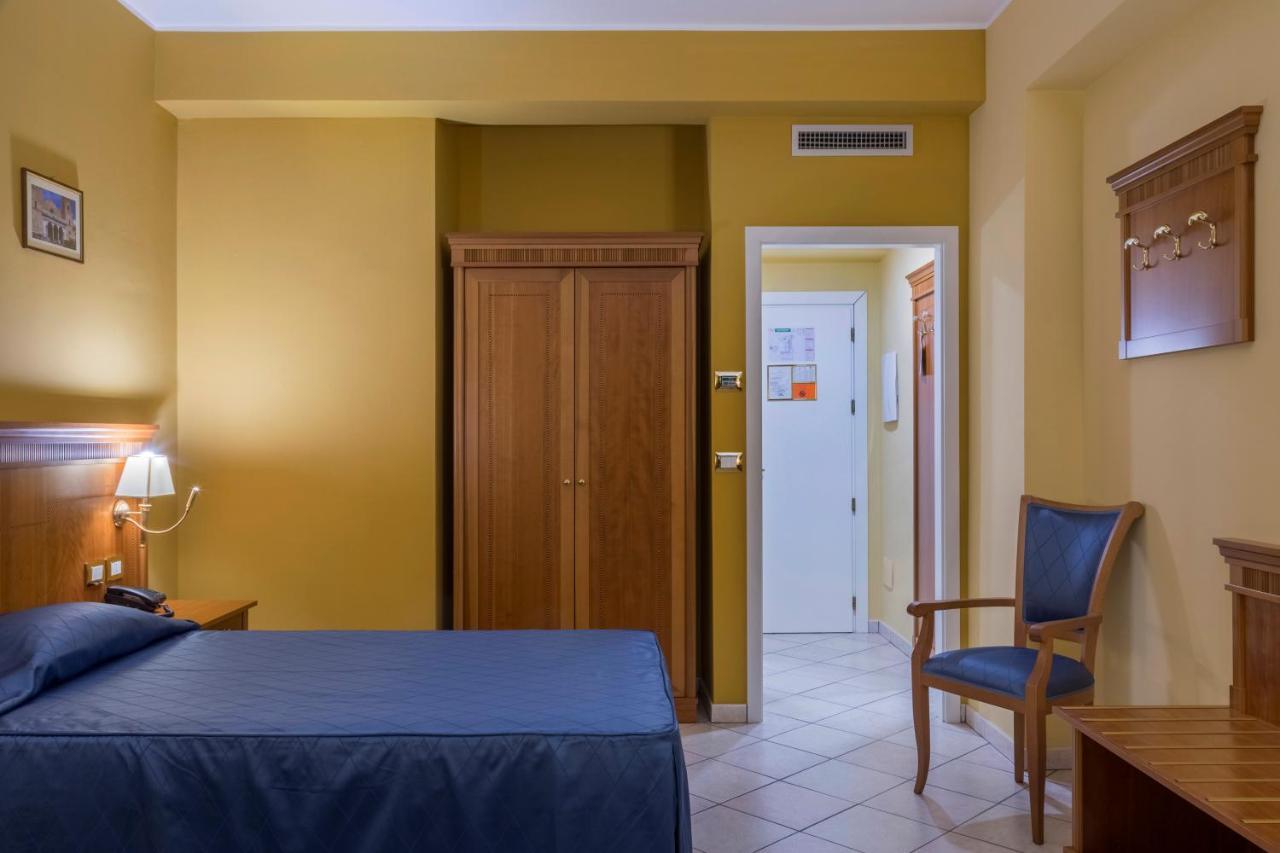 Hotel San Michele Милаццо Экстерьер фото