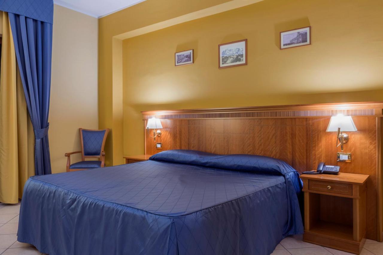 Hotel San Michele Милаццо Экстерьер фото